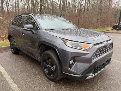 2021 Toyota RAV4 Hybrid SE