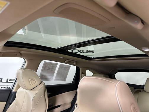 Majestic Black Pearl 2022 Acura RDX Advance Package