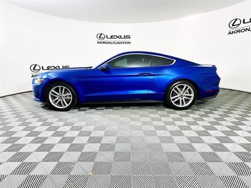 2017 Ford Mustang EcoBoost Premium