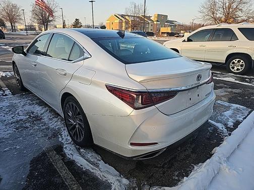 2024 Lexus ES 350 Ultra Luxury