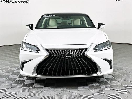 2024 Lexus ES 350 Ultra Luxury