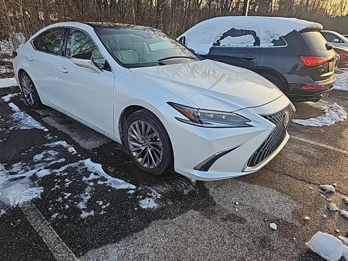 2024 Lexus ES 350 Ultra Luxury