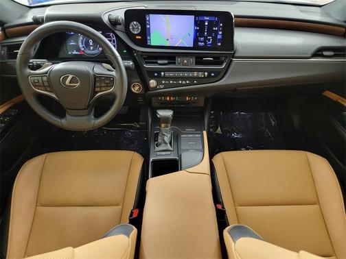 2022 Lexus ES 350 Base