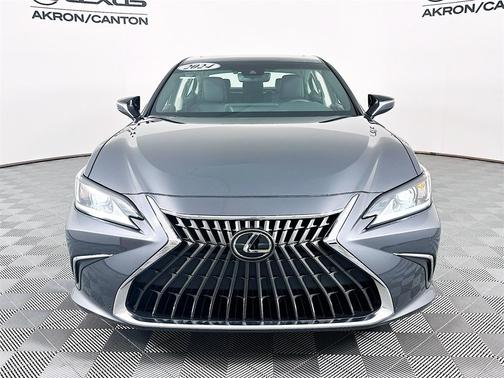 2024 Lexus ES 300h Base