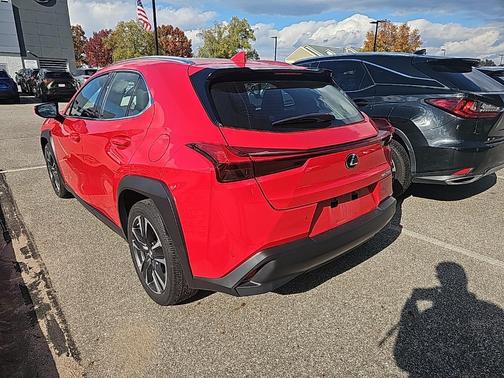 2020 Lexus UX 200 Base