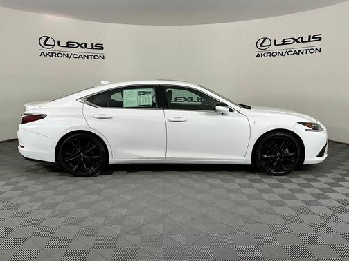 Ultra White 2022 Lexus ES 350 F Sport