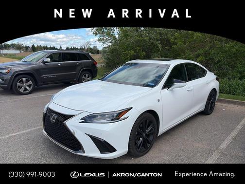 Ultra White 2022 Lexus ES 350 F Sport