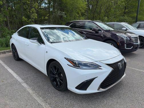 Ultra White 2022 Lexus ES 350 F Sport