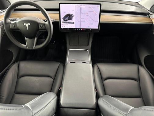 Midnight Silver Metallic 2023 Tesla Model Y Long Range Dual Motor All-Wheel Drive