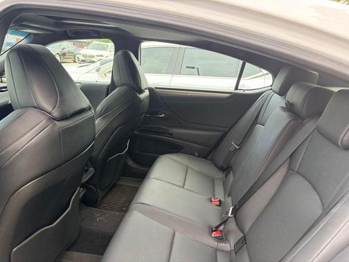 Ultra White 2025 Lexus ES 350 F Sport