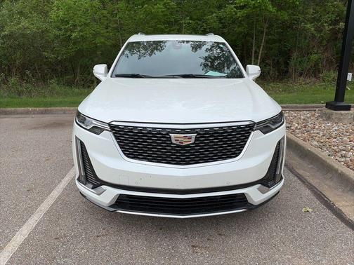 Crystal White Tricoat 2020 Cadillac XT6 Premium Luxury AWD