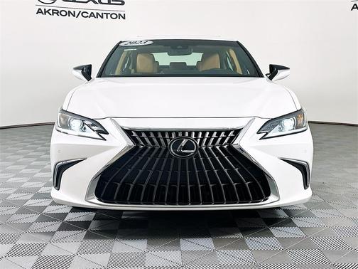 2023 Lexus ES 350 Base