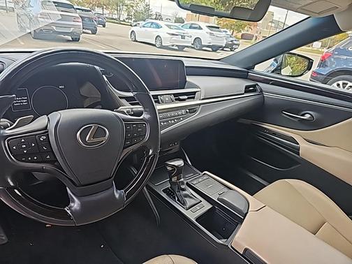 2019 Lexus ES 350 Base