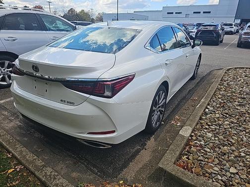 2019 Lexus ES 350 Base