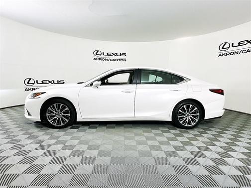 2019 Lexus ES 350 Base