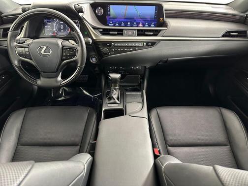 Eminent White Pearl 2019 Lexus ES 350 Base