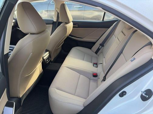 Eminent White Pearl 2019 Lexus IS 300 Base
