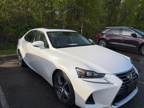 Eminent White Pearl 2019 Lexus IS 300 Base