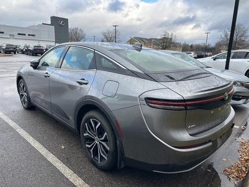 2023 Toyota Crown XLE