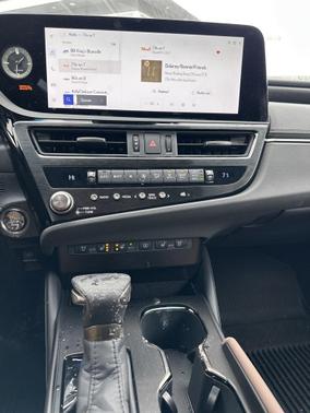 2025 Lexus ES 350 Luxury