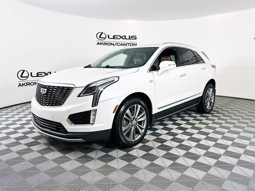 2020 Cadillac XT5 Premium Luxury