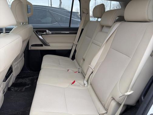 2023 Lexus GX 460 Premium