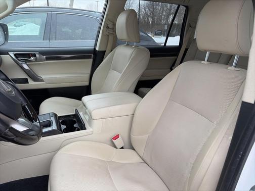 2023 Lexus GX 460 Premium