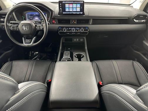 Platinum White Pearl 2025 Honda Pilot Elite