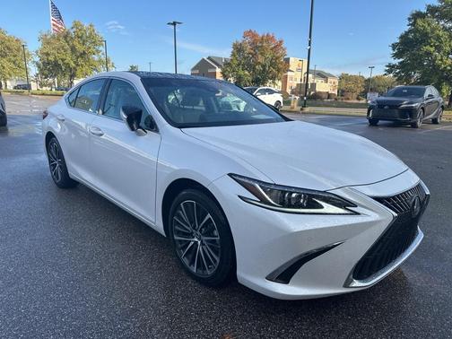 2024 Lexus ES 350 Base