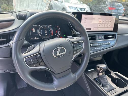 2024 Lexus ES 350 Base
