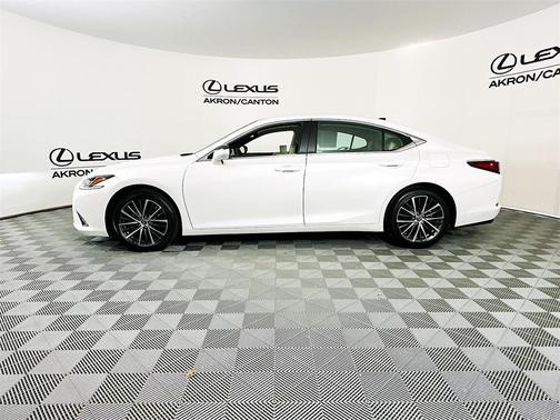 2024 Lexus ES 350 Base