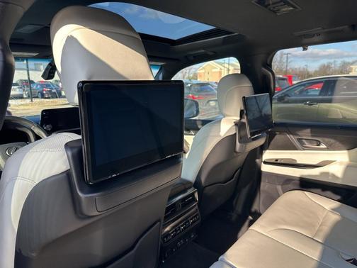 2024 Lexus LX 600 Luxury