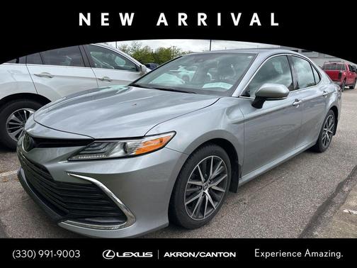 Celestial Silver Metallic 2024 Toyota Camry XLE