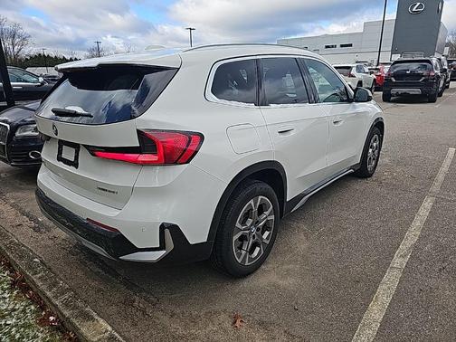 2023 BMW X1 xDrive28i