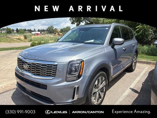 Everlasting Silver 2021 Kia Telluride S