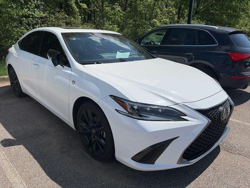 Ultra White 2022 Lexus ES 350 F Sport