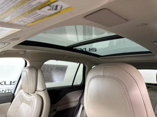 ICED MOCHA PREMIUM COLORANT 2020 Lincoln Aviator Reserve AWD