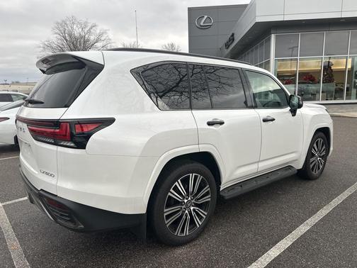 2024 Lexus LX 600 Luxury