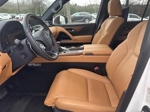 2024 Lexus LX 600 Luxury