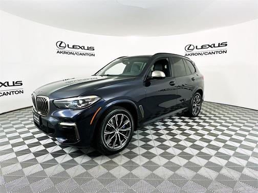 2022 BMW X5 M50i