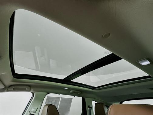 2022 Acura MDX Advance Package