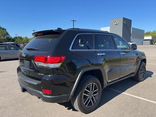 2022 Jeep Grand Cherokee Limited
