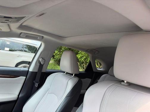 Silver Lining Metallic 2019 Lexus RX 350 Premium