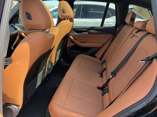 Black Sapphire Metallic 2022 BMW X3 M40i