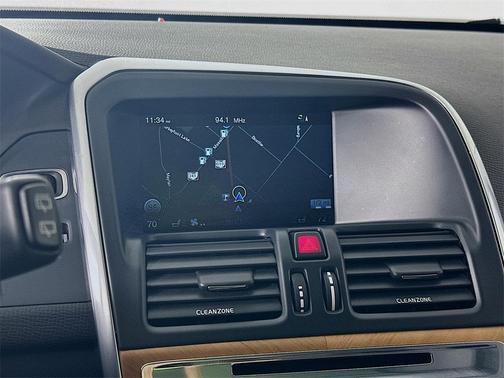 2017 Volvo XC60 T6 Inscription