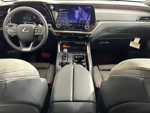 Wind Chill Pearl 2026 Lexus TX 350 Luxury