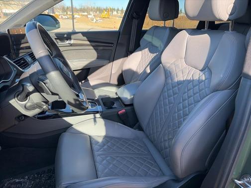 2023 Audi SQ5 3.0T Premium Plus