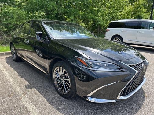 Caviar 2024 Lexus ES 350 Ultra Luxury
