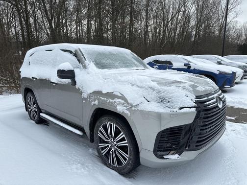 2024 Lexus LX 600 Luxury