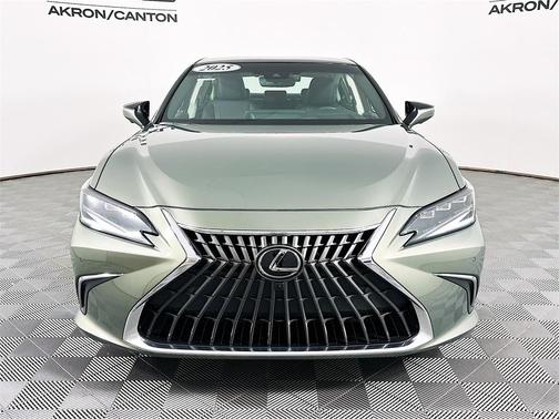 2025 Lexus ES 350 Ultra Luxury
